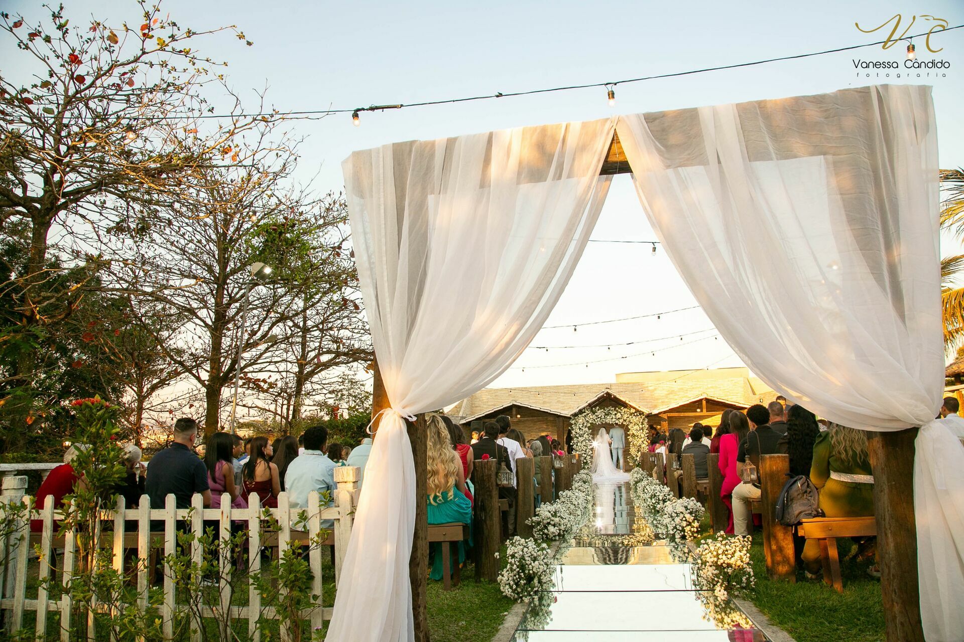 Foto Celebração do Amor: O Casamento Encantado de Taila e Michel - Imagem 164