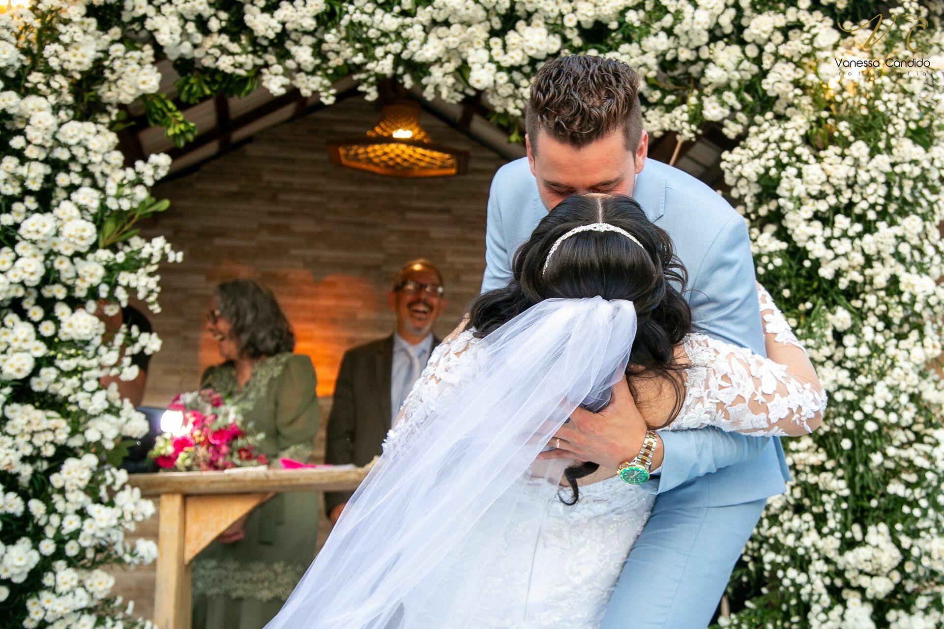 Foto Celebração do Amor: O Casamento Encantado de Taila e Michel - Imagem 173