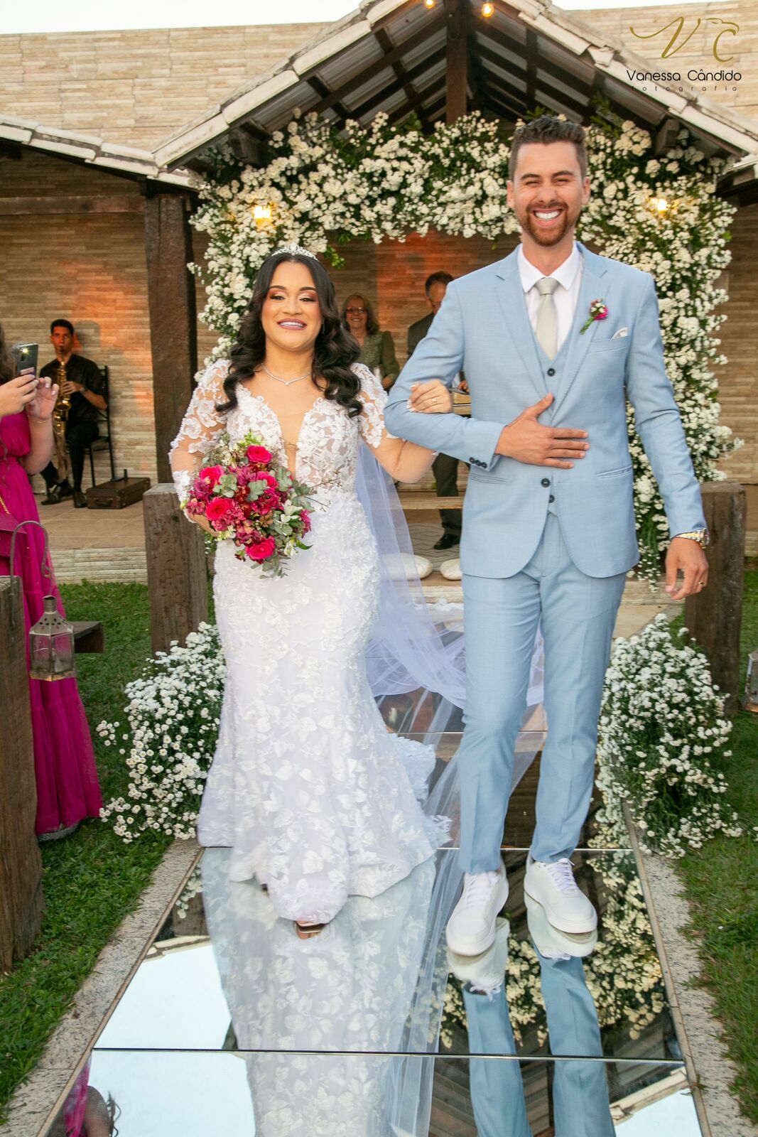 Foto Celebração do Amor: O Casamento Encantado de Taila e Michel - Imagem 181