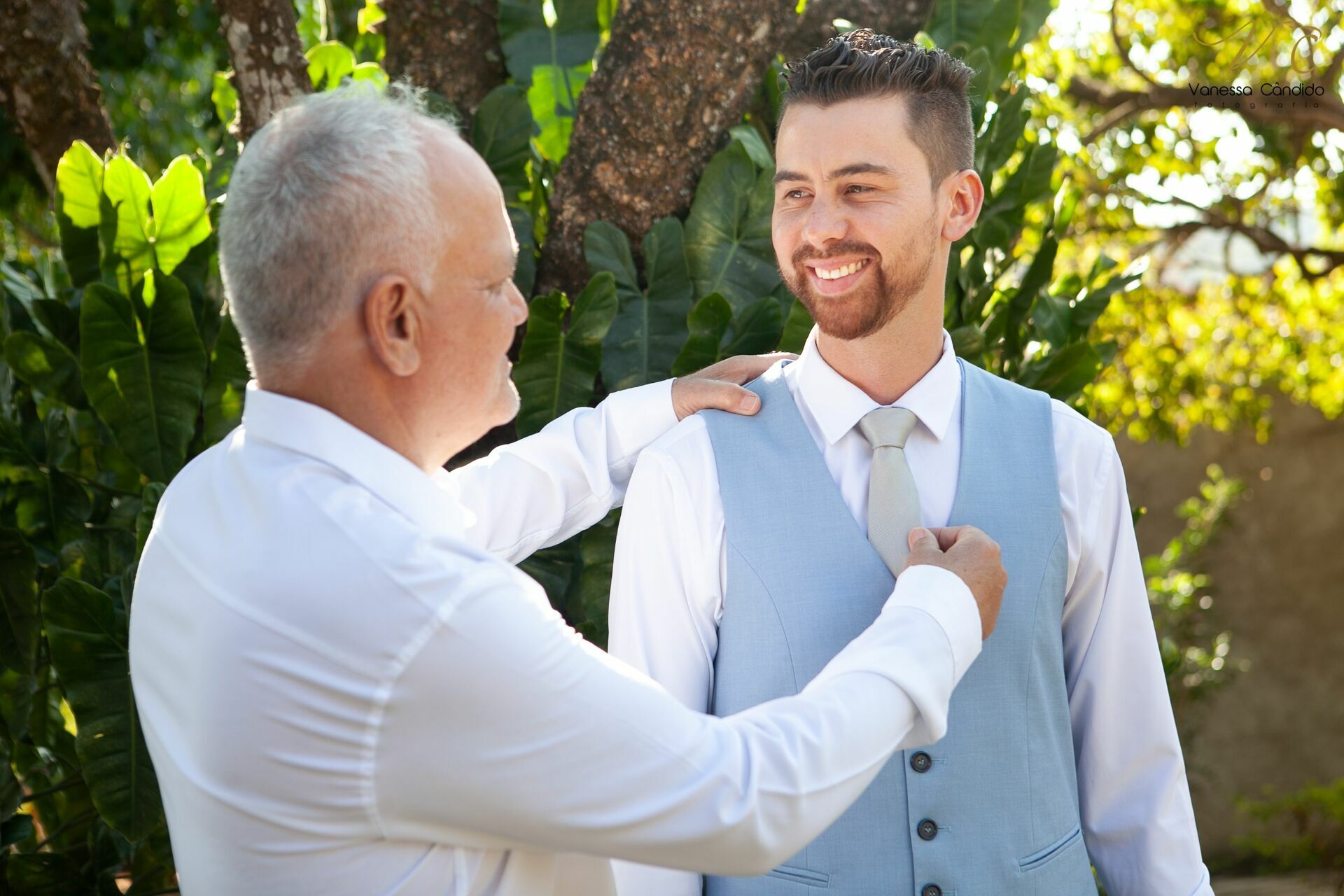 Foto Celebração do Amor: O Casamento Encantado de Taila e Michel - Imagem 129