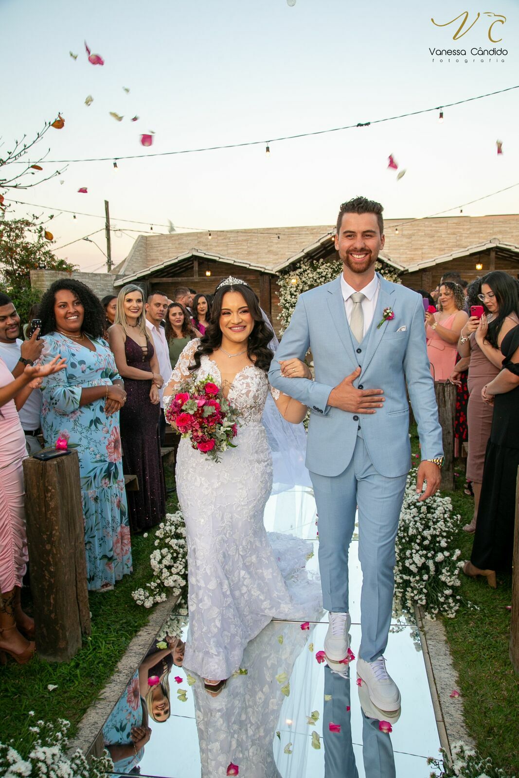 Foto Celebração do Amor: O Casamento Encantado de Taila e Michel - Imagem 183