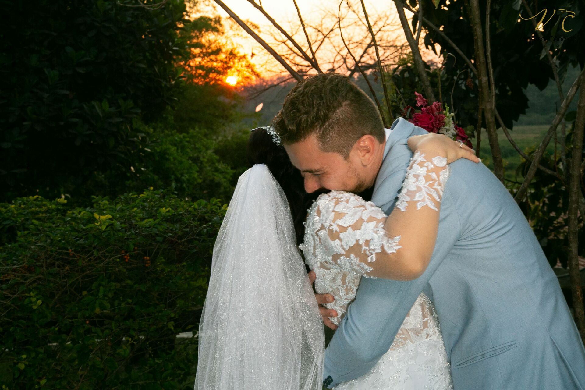 Foto Celebração do Amor: O Casamento Encantado de Taila e Michel - Imagem 189