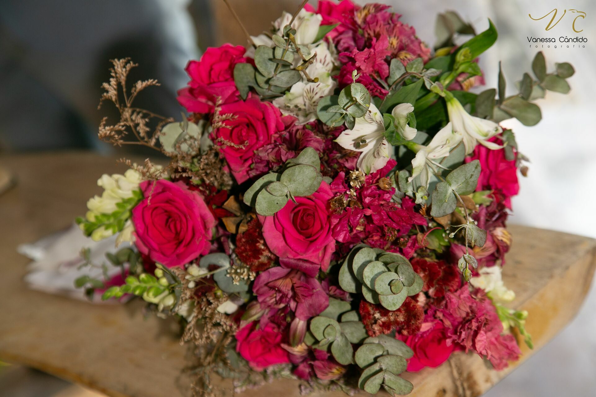 Foto Celebração do Amor: O Casamento Encantado de Taila e Michel - Imagem 158
