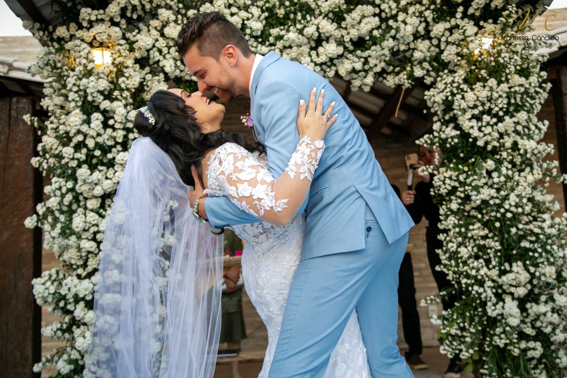Foto Celebração do Amor: O Casamento Encantado de Taila e Michel - Imagem 174