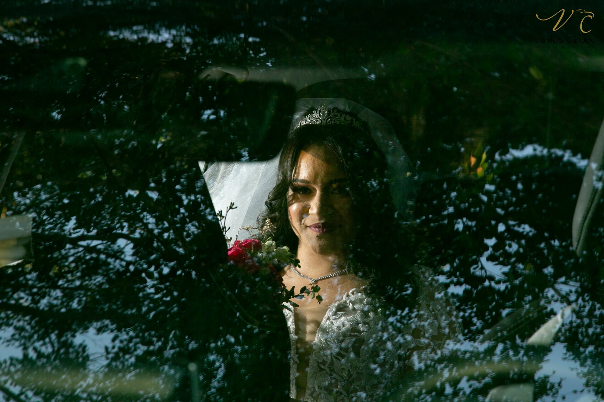 Foto Celebração do Amor: O Casamento Encantado de Taila e Michel - Imagem 136