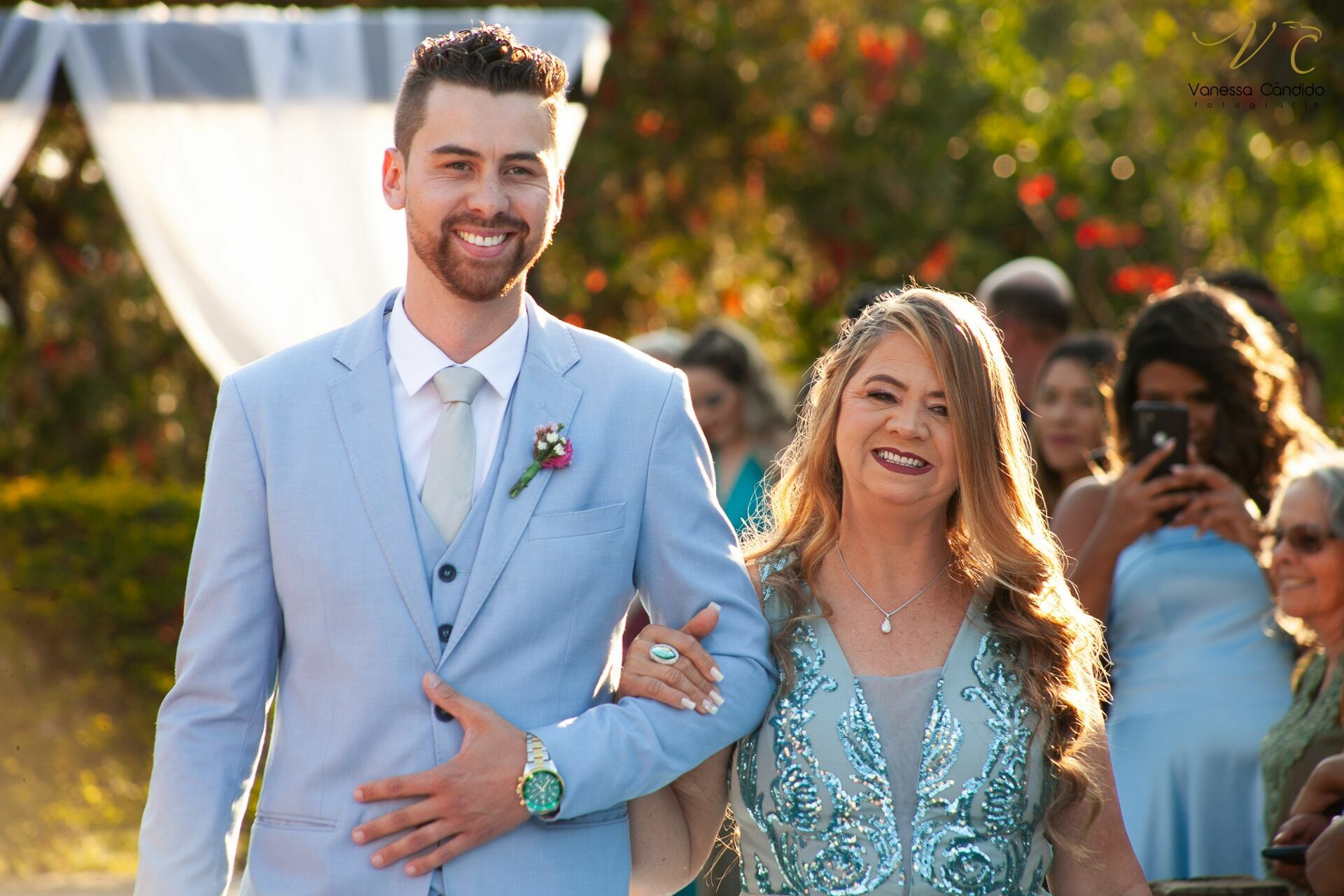 Foto Celebração do Amor: O Casamento Encantado de Taila e Michel - Imagem 139