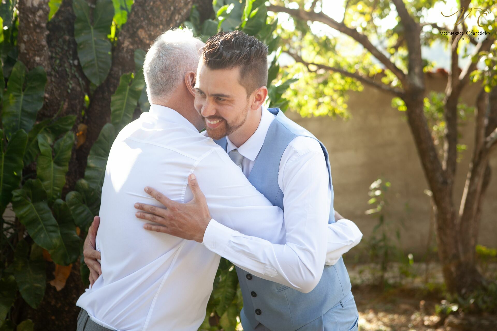 Foto Celebração do Amor: O Casamento Encantado de Taila e Michel - Imagem 130